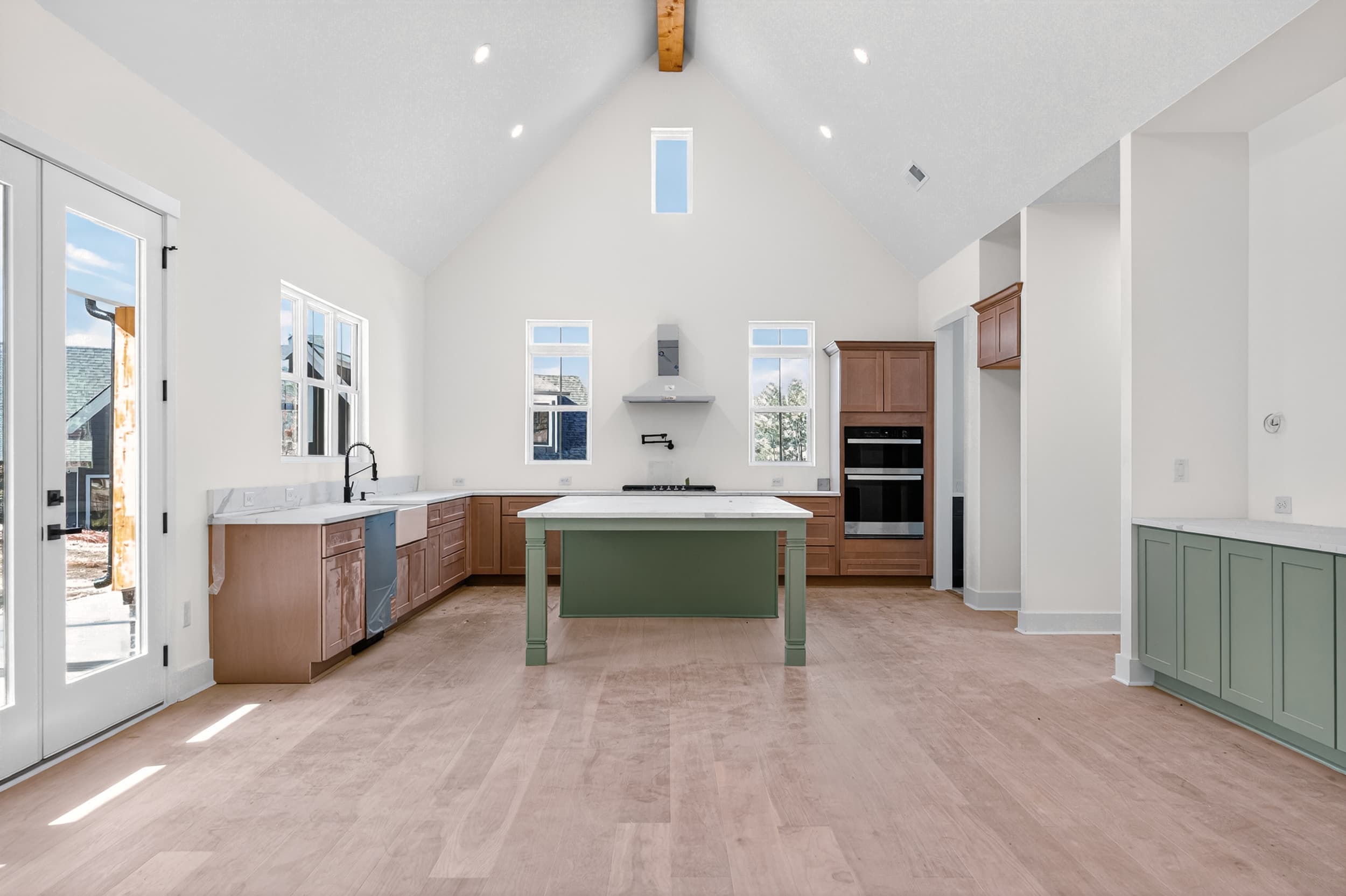 Interior — 608 Walker Ct, Canton