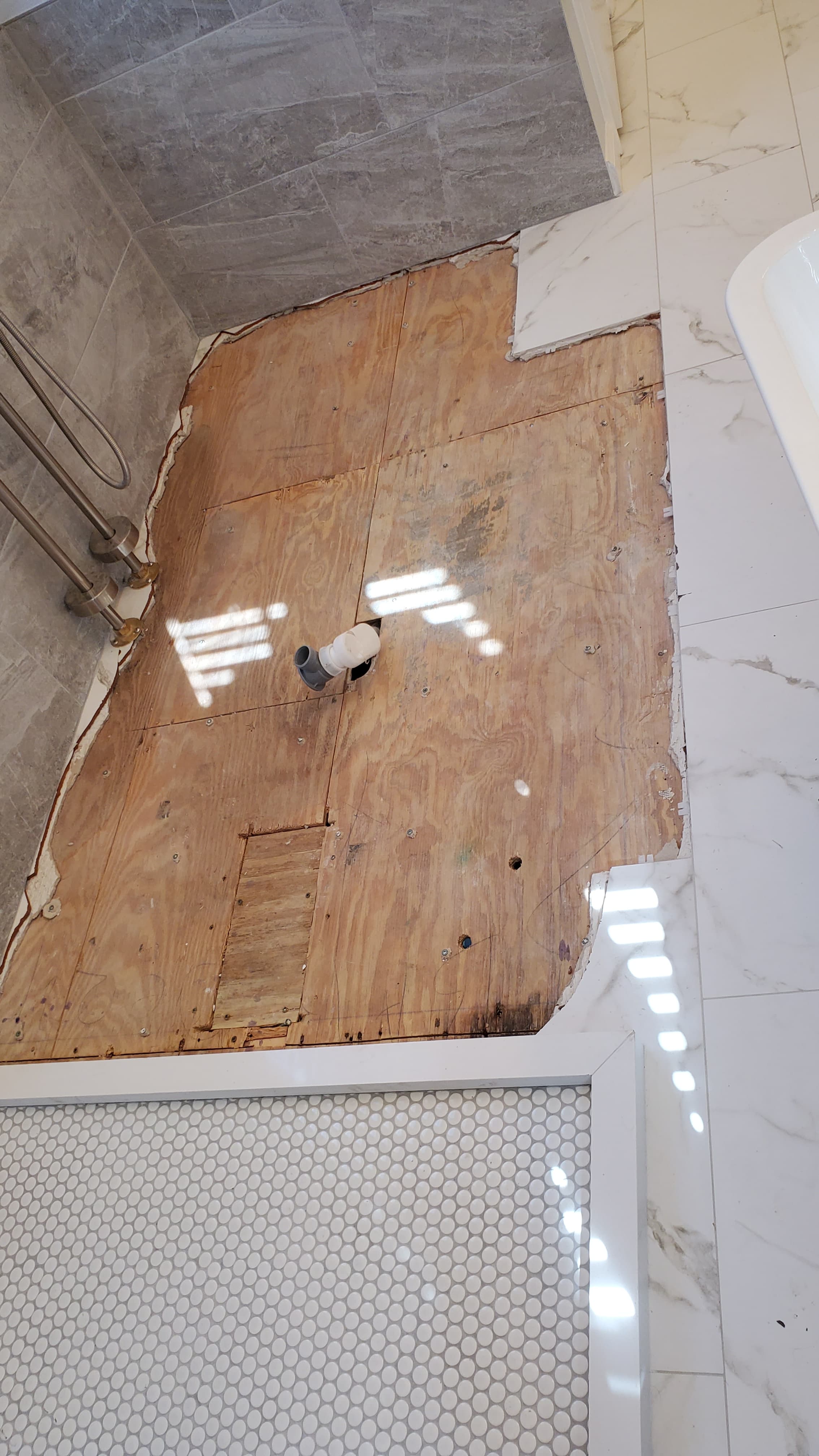 Fieldstone Way bath demo